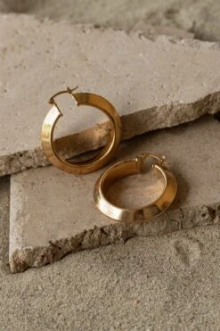 Gold Elan Hoop Earrings