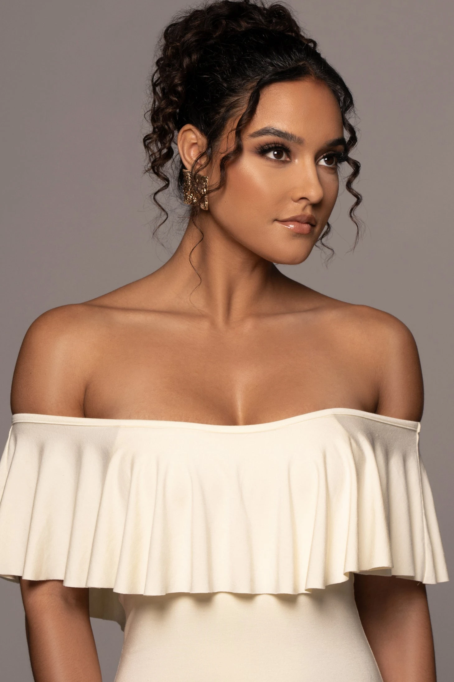 Buttercream Estelle Ruffled Maxi Dress - Image 4