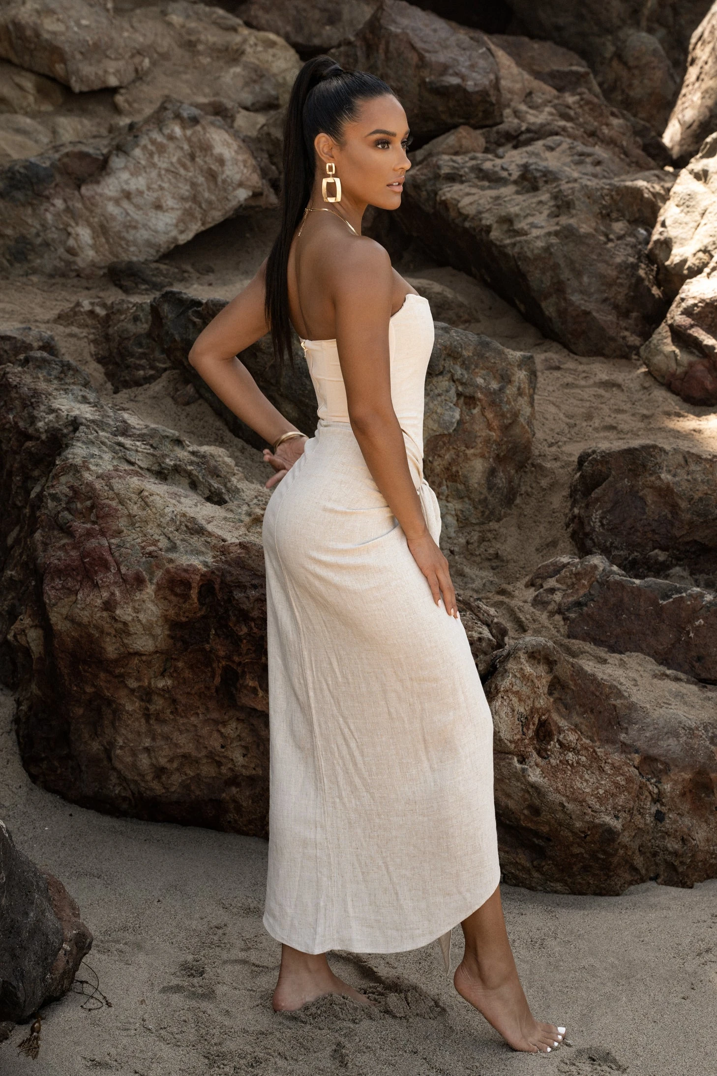 Natural Saylor Linen Sarong - Image 13